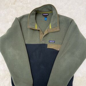 Patagonia Olive and Tan Snap-T Fleece